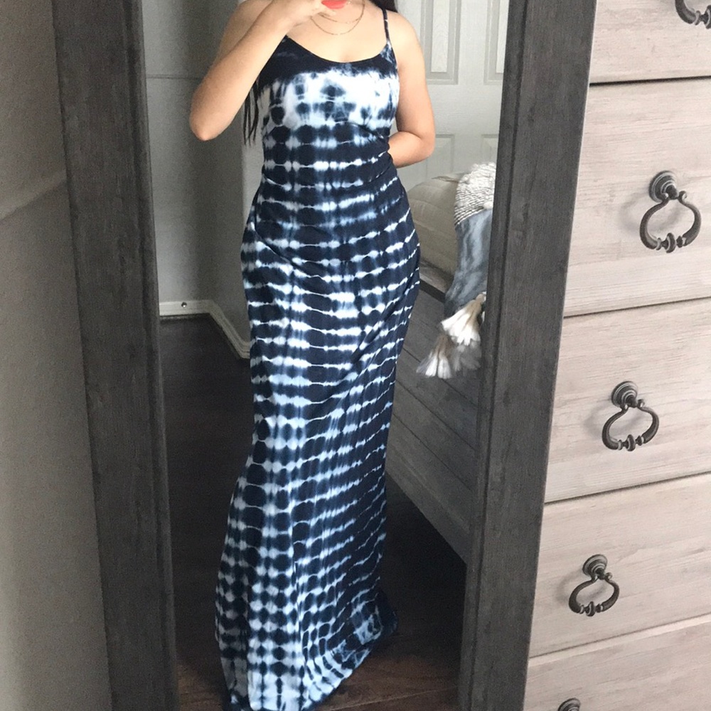 blue and white tie dye maxi dress